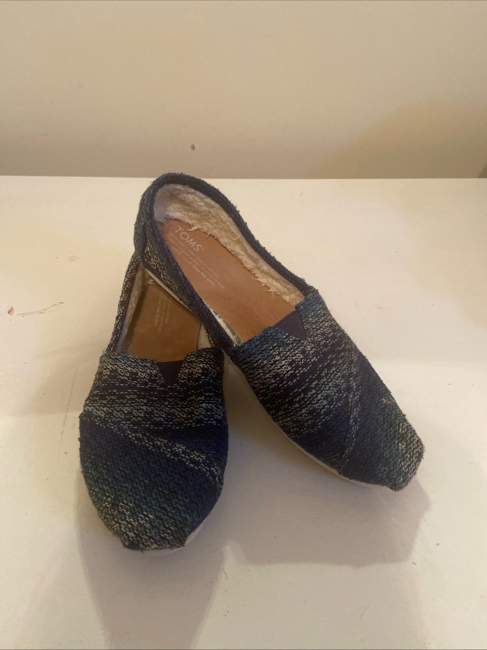 Toms Women's Blue Knit Slip-On Moccasins